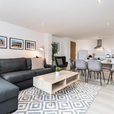 Host Apartments - Contemporary 3 Bed Apt With Balcony - Perfect For Long Stays Liverpool Extérieur photo