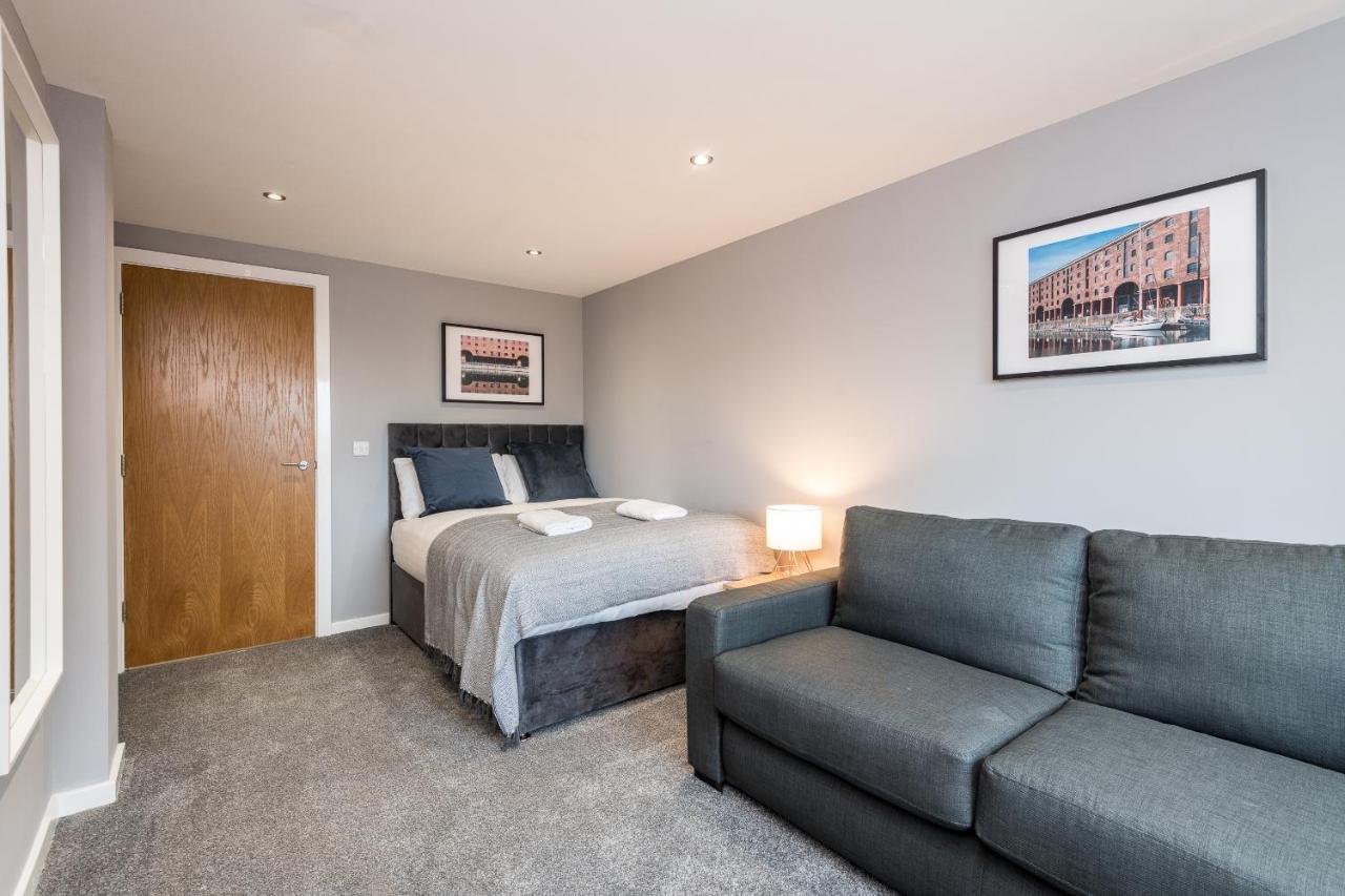 Host Apartments - Contemporary 3 Bed Apt With Balcony - Perfect For Long Stays Liverpool Extérieur photo